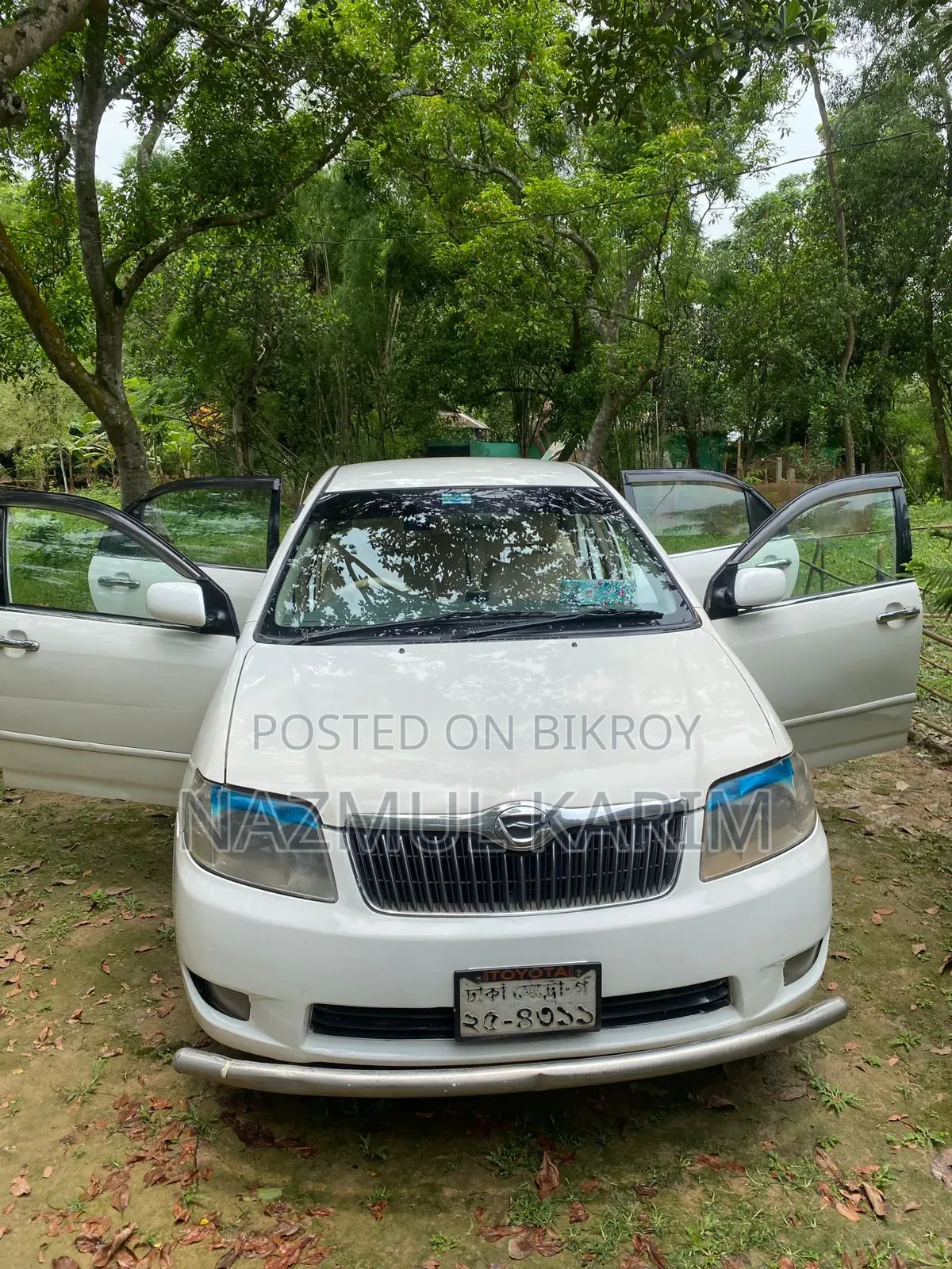 টয়োটা করোলা সেডান ২০০৫ সাদা