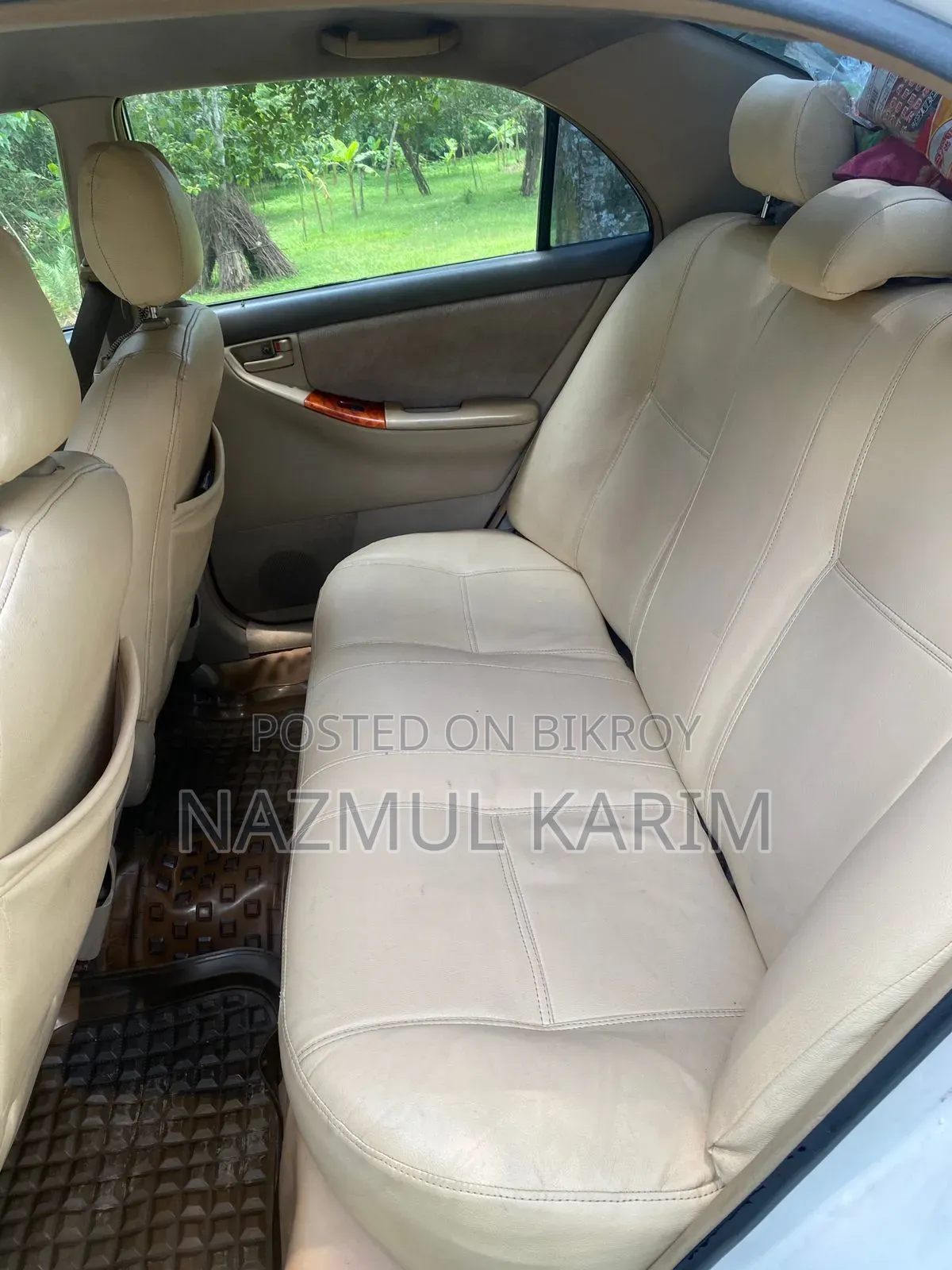 টয়োটা করোলা সেডান ২০০৫ সাদা