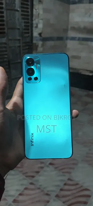 Infinix Hot 12 128 GB Blue