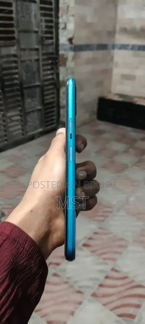 Infinix Hot 12 128 GB Blue