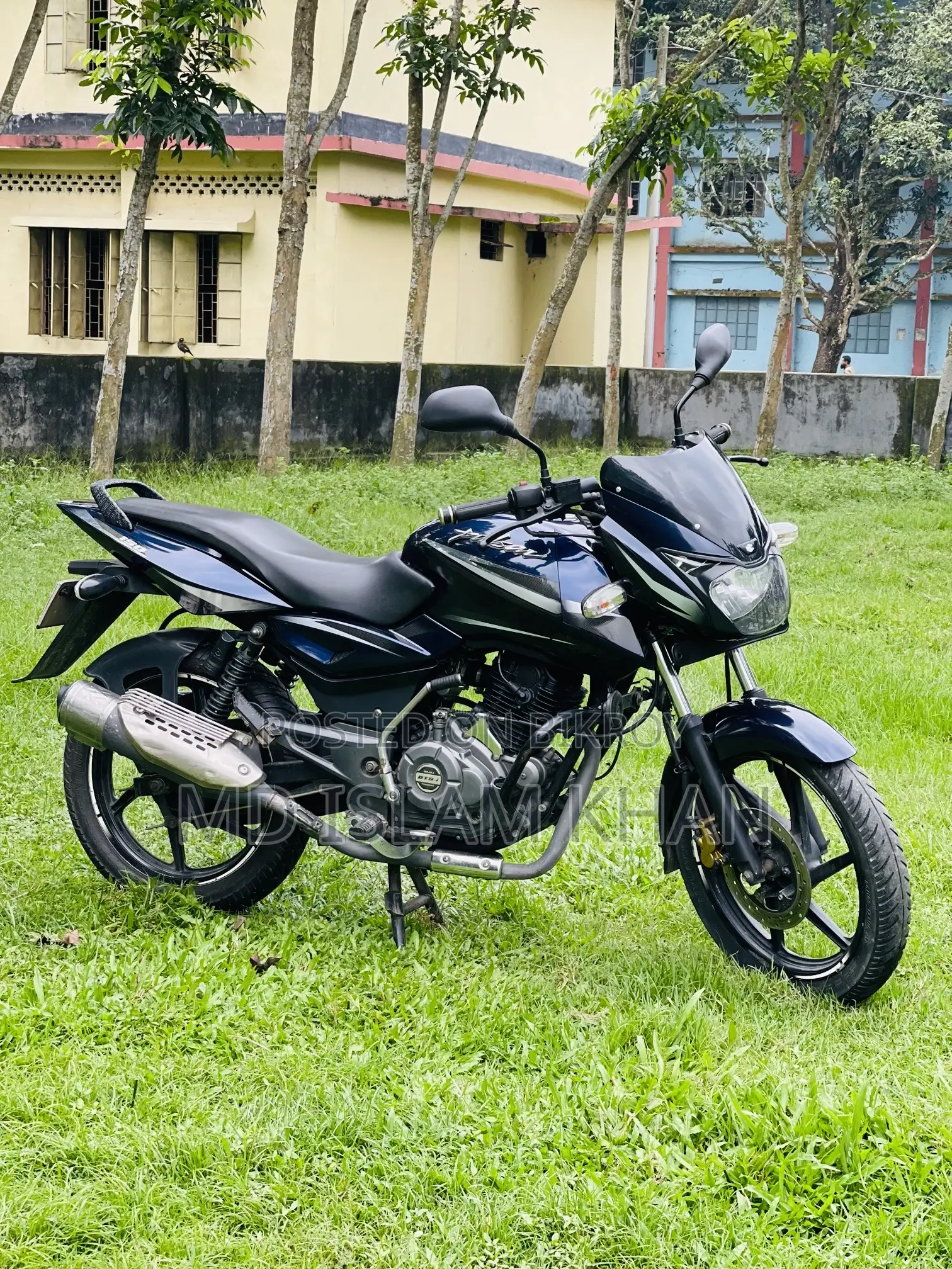 বাজাজ পালসার ১৫০ ২০১৮ ব্লু