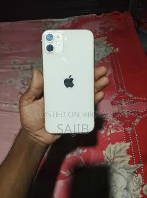 Apple iPhone 11 64 GB White