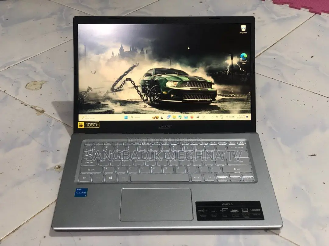 Laptop Acer 3GB Intel SSD 256GB