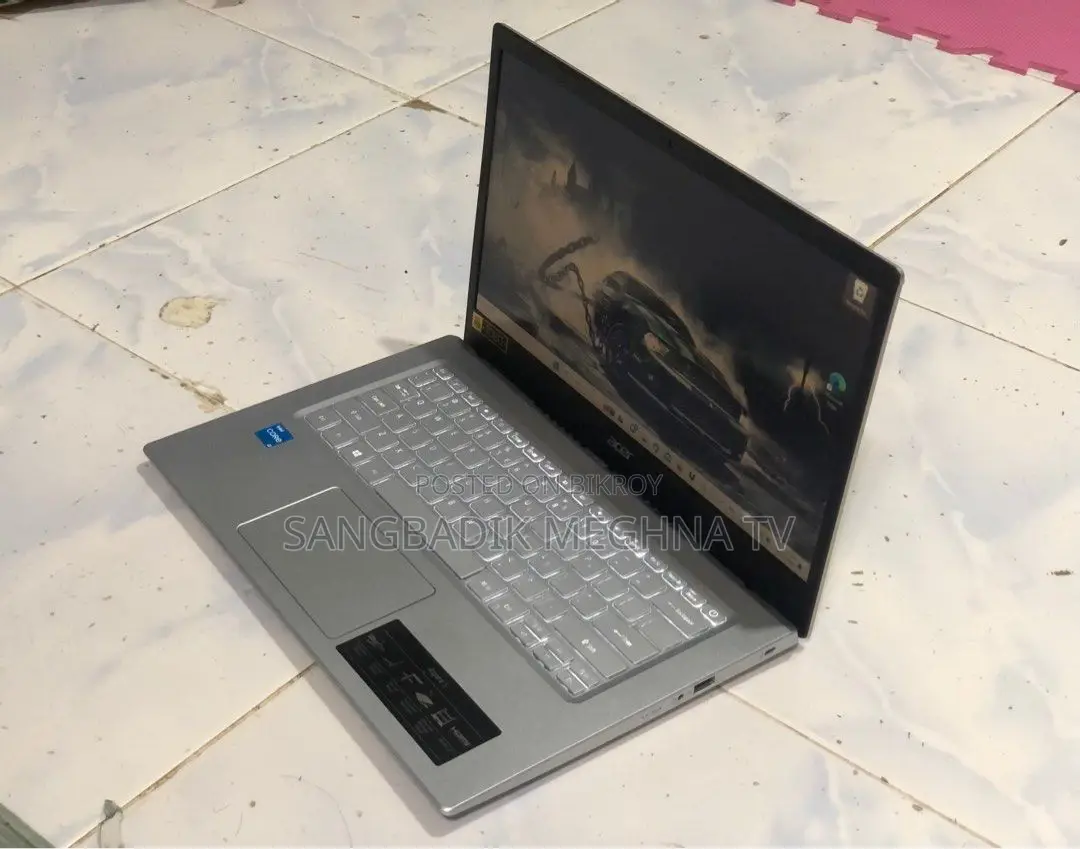 Laptop Acer 3GB Intel SSD 256GB