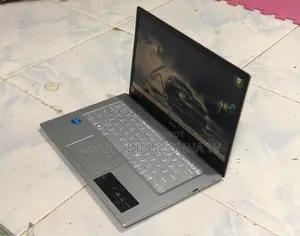 Laptop Acer 3GB Intel SSD 256GB