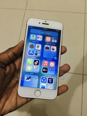 Apple iPhone 8 64 GB Rose Gold