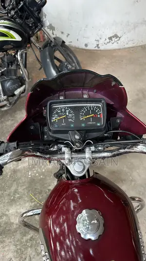 নতুন রানার এফ১০০ - ৬এ ২০২৬ লাল