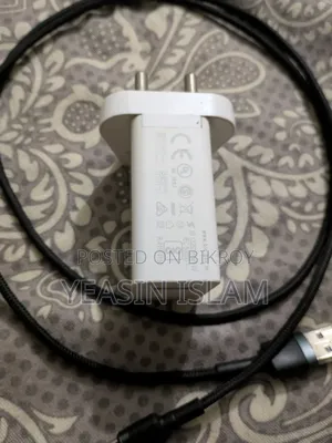 Charger (Asus 18watt)