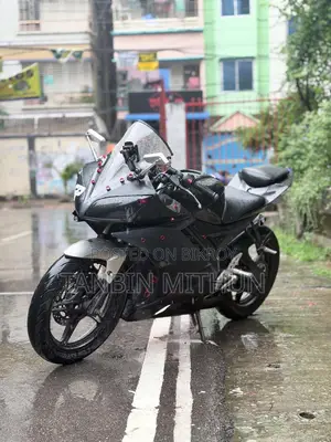 Yamaha 2014 Black