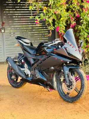 Yamaha 2014 Black