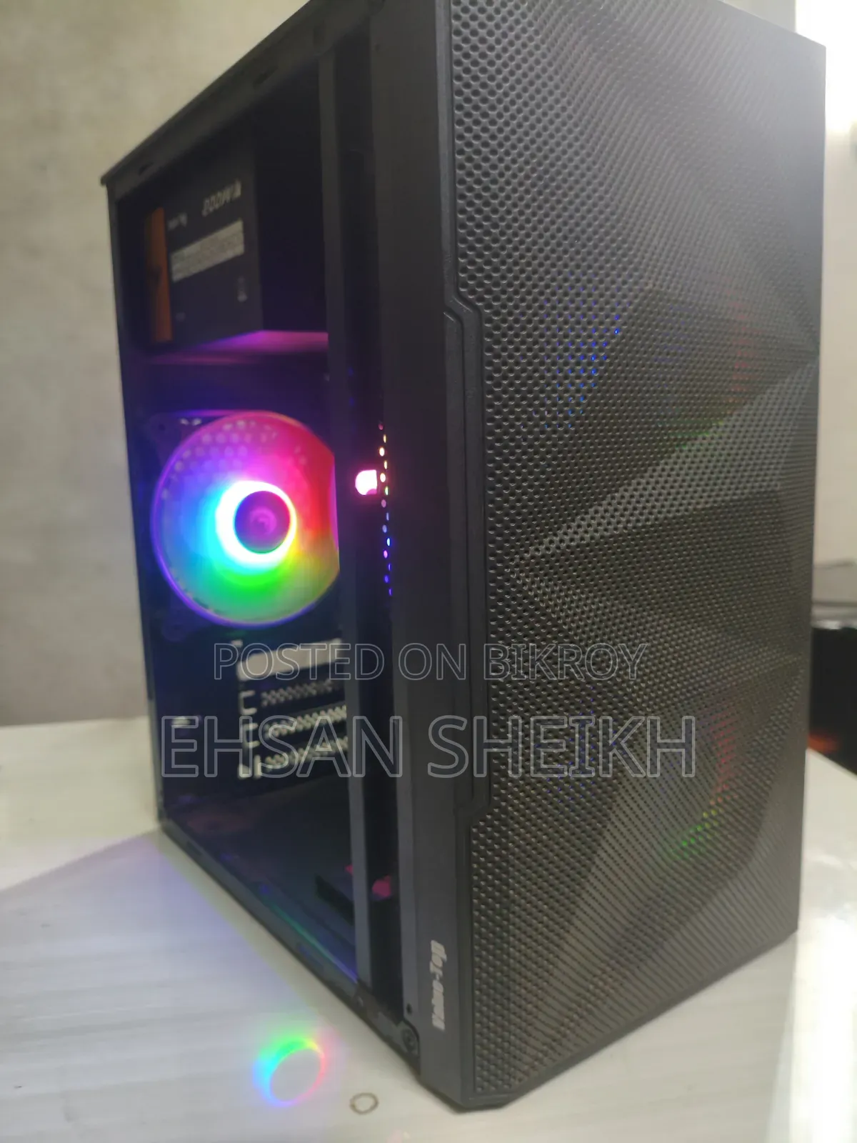 Gigabyte GB-BKi3HA-7100 8GB Intel Core Ultra 5 SSD 256GB