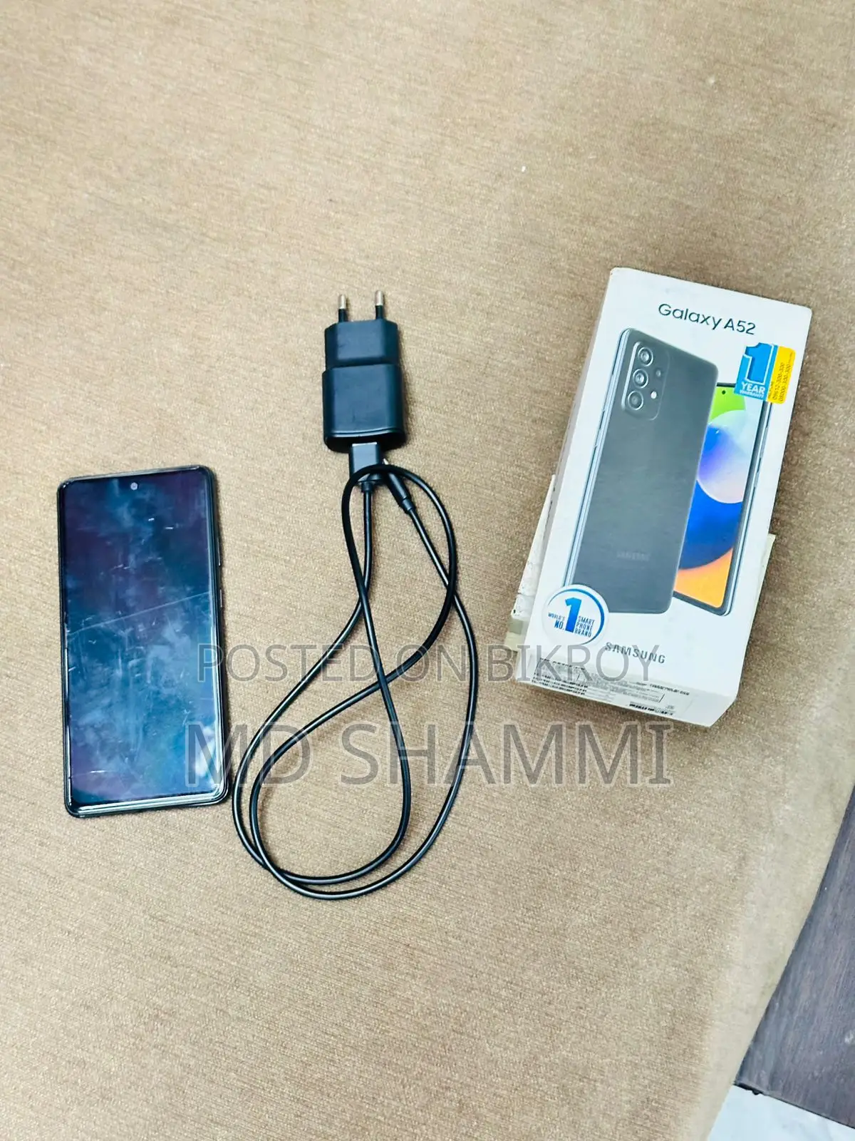স্যামসাং গ্যালাক্সি এ৫২ ১২৮ জিবি কালো
