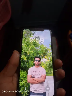 Apple iPhone X 64 GB White