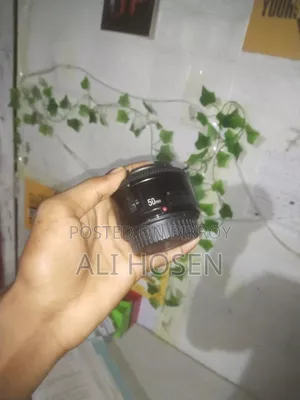 Canon 700d DSLR Camera