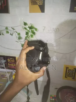 Canon 700d DSLR Camera