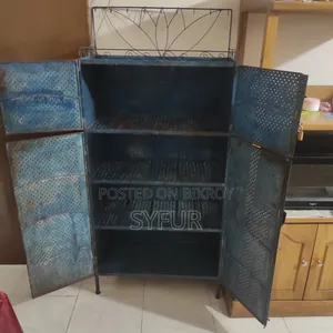 ১ ইউনিট ব্যবহৃত স্টিল র‍্যাক বিক্রির জন্য