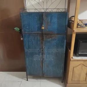 ১ ইউনিট ব্যবহৃত স্টিল র‍্যাক বিক্রির জন্য