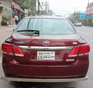 Toyota Premio 2017 Maroon