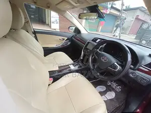Toyota Premio 2017 Maroon