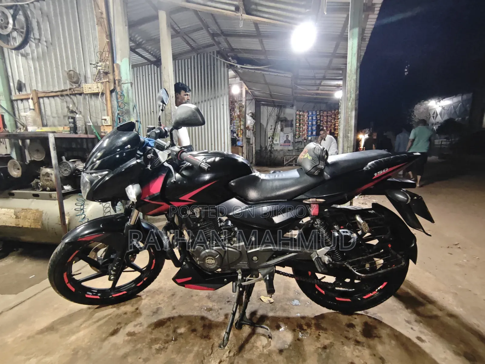 Bajaj Pulsar 150 2021 Black