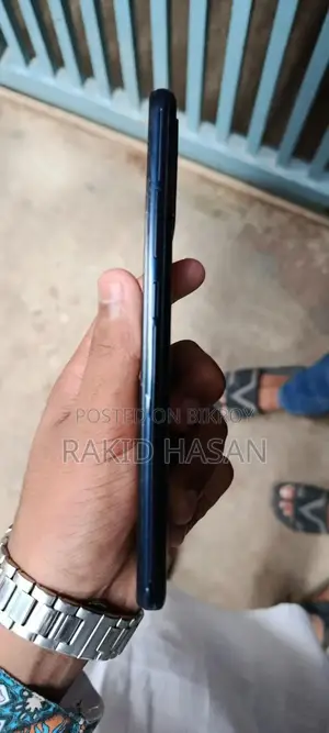 Vivo Y50 128 GB Black