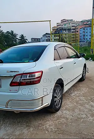 Toyota Premio 2014 White