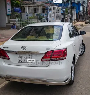 Toyota Premio 2013 White