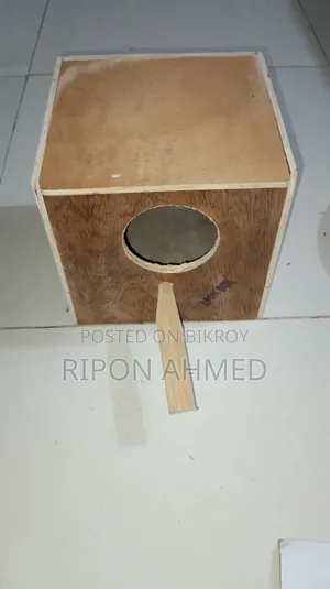 Breeding Box for Bagigar Birds -01 Pc