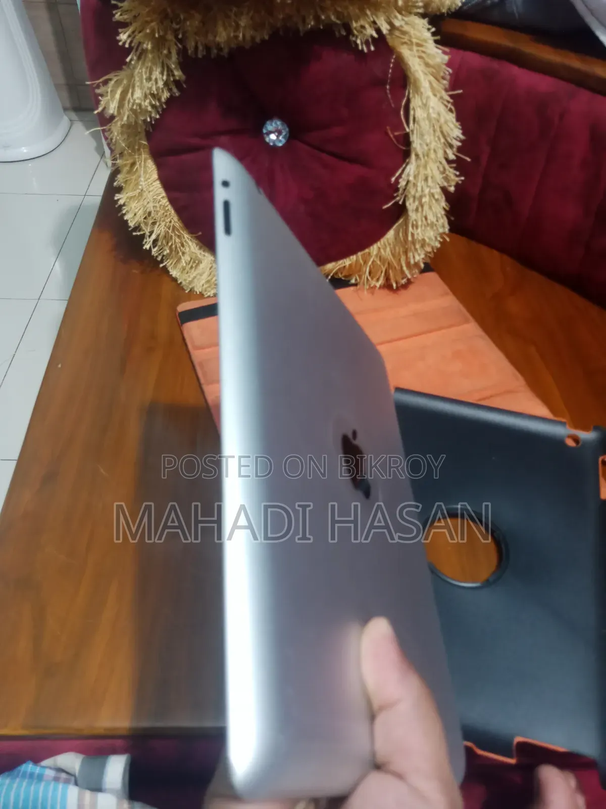 Apple iPad 4 Wi-Fi + Cellular 16 GB