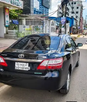 Toyota Premio 2011 Black