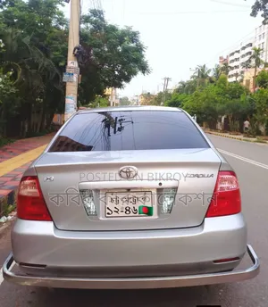 Toyota Corolla 2004 Silver