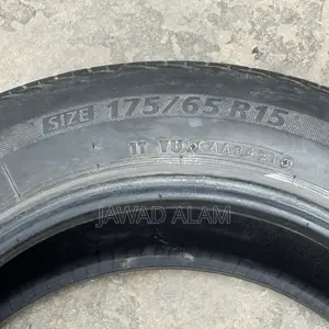 Bridgestone Car Tyre 175/65/R15 (Recondition)
