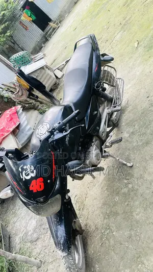 Bajaj Pulsar 150 2015 Black