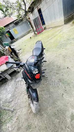 Bajaj Pulsar 150 2015 Black