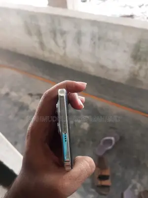 Tecno Spark 30 Pro 256 GB Red