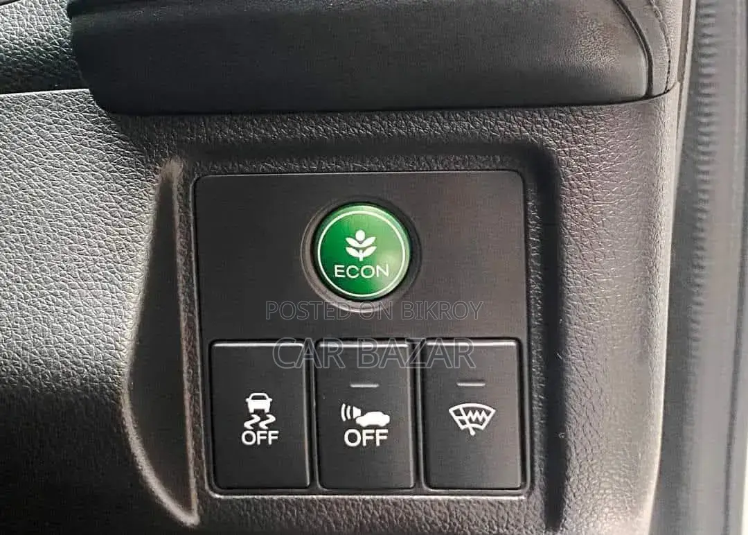 Honda Vezel 2014 Pearl