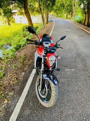Suzuki Gixxer Fi ABS 2024 Orange