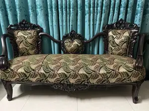 সোফা সেট (একটি তিন সিটের, দুটি এক সিটের)