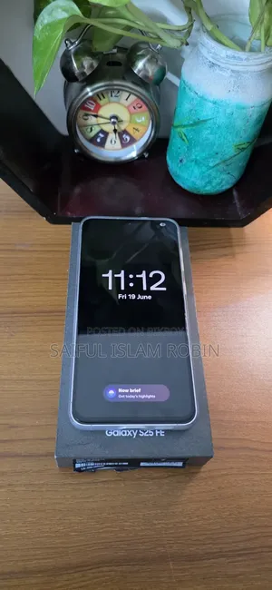 New Samsung Galaxy S25 FE 256 GB Gray