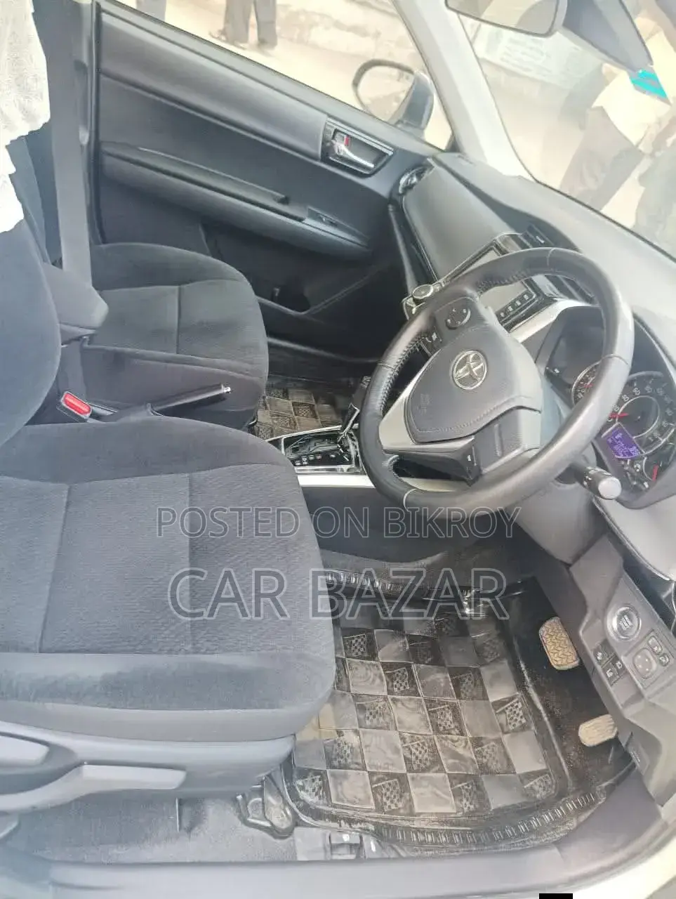 Toyota Axio 2018 White