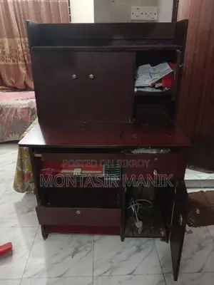 Computer Table Sell