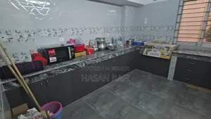 Furnished 4-bedroom Apartment in Bagh Bari (Baghbari) for sale
