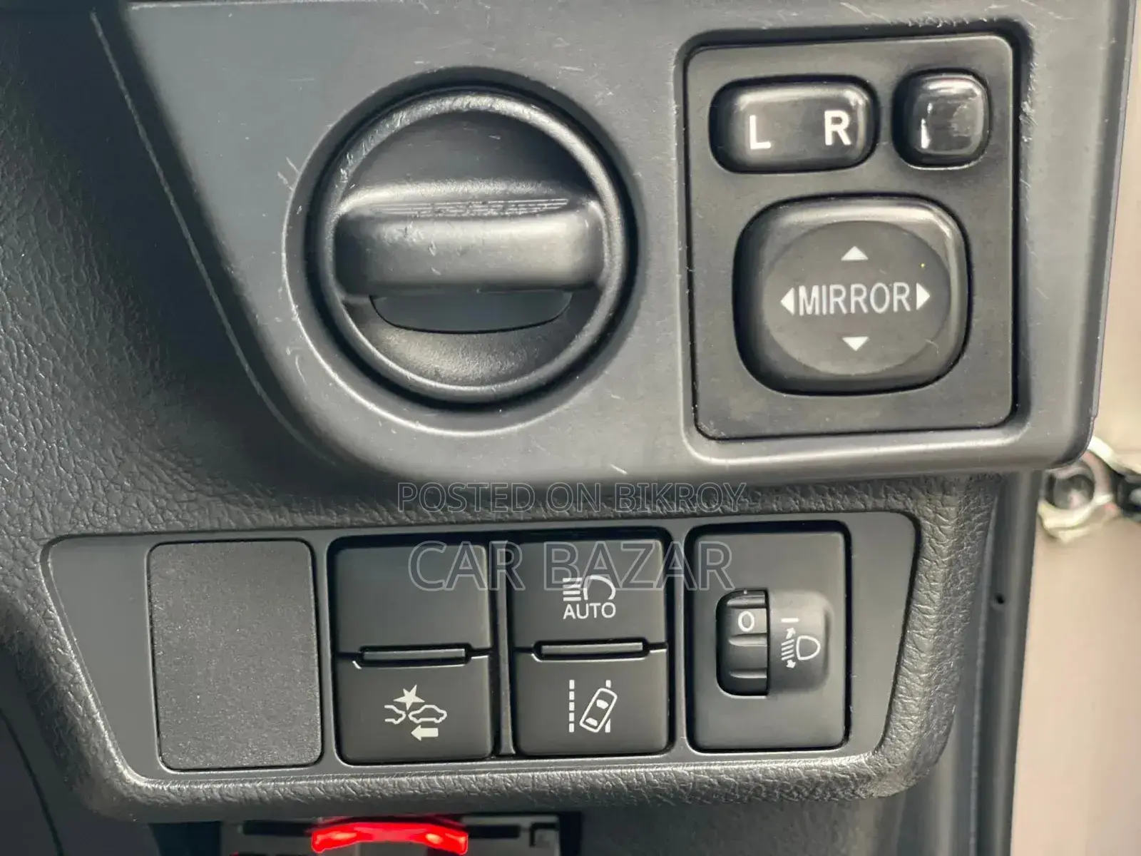 Toyota Axio 2018 Silver