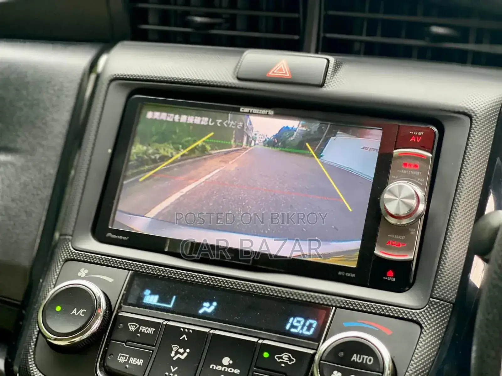 Toyota Axio 2018 Silver