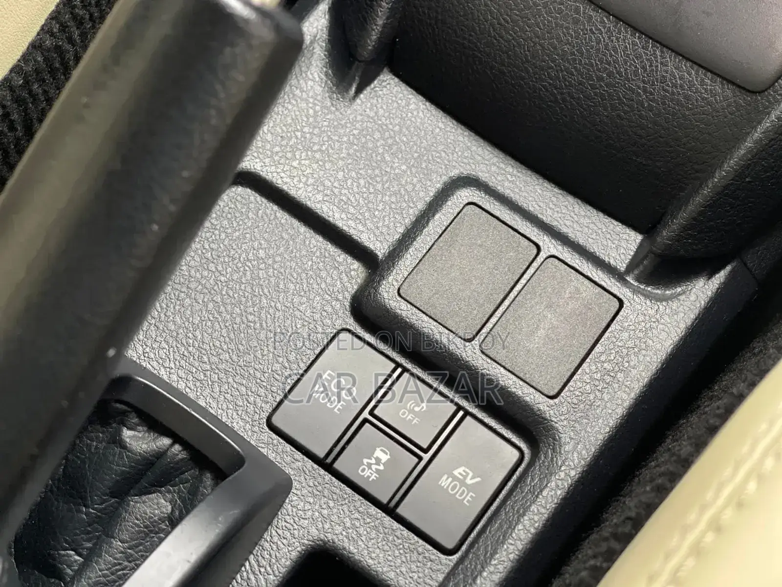 Toyota Axio 2018 Silver