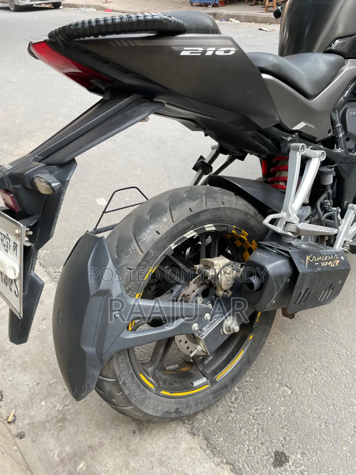 Hero Karizma XMR 210 2024 Black