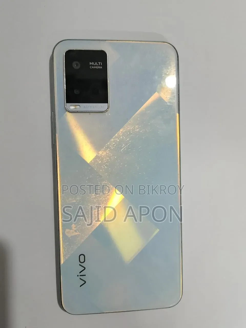 Vivo Y21 64 GB White