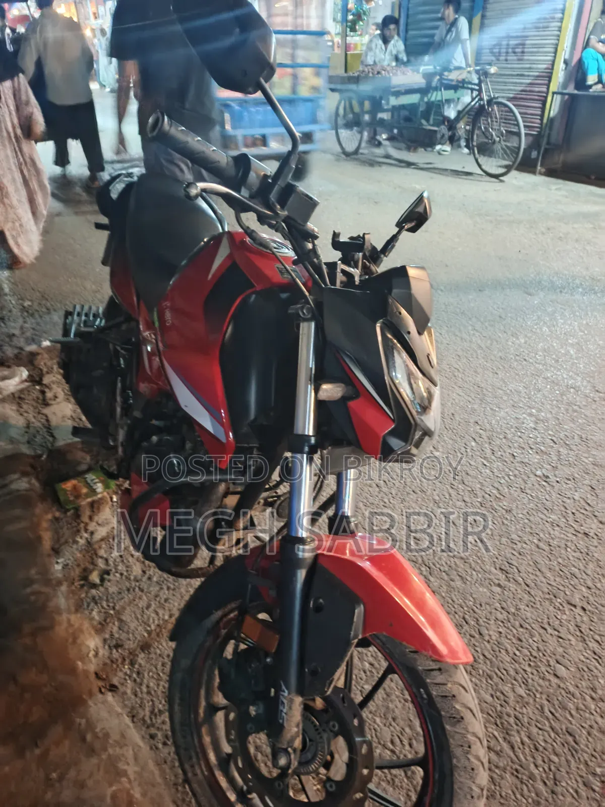 Hero Thriller 160R 2023 Red
