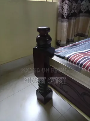 ৫'/৭' ফুট এর খাট বিক্রয় হবে।