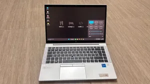 New Laptop HP EliteBook 840 G8 16GB Intel Core I5 SSD 512GB